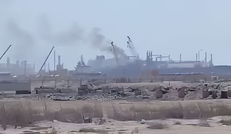 Fire Breaks Out on Two Gas Vessels at Egypt’s Damietta Port, No Casualties Reported